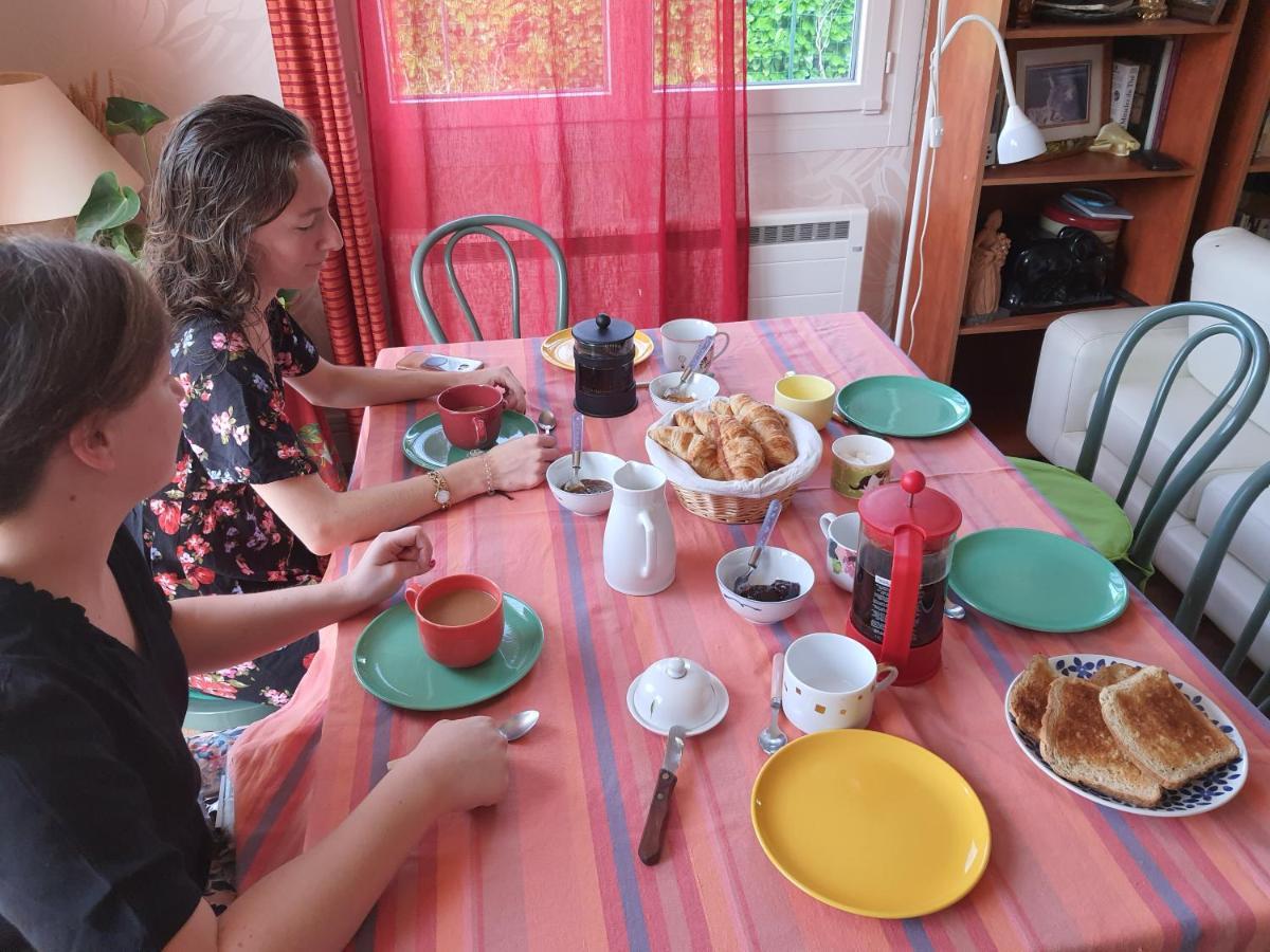 Domi Et Les Chats Barbezieres Экстерьер фото